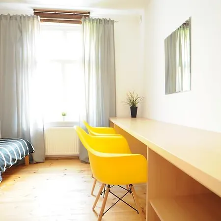 Homestay Pokoje Przy Plazy - Grunwaldzka 87 *